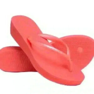 Havaianas Coral Wedge Flip Flops